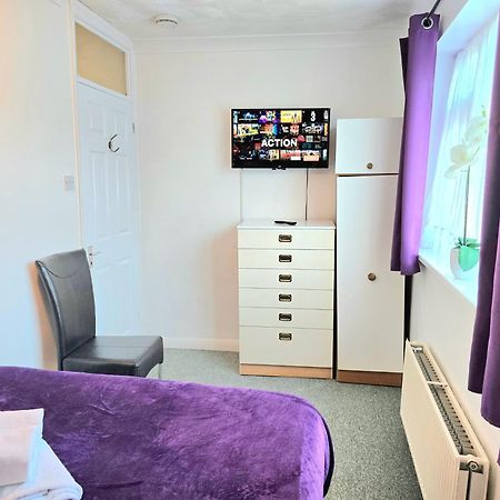 Gillings Villa -Perfect For Long & Short Stays Джиллінгем Екстер'єр фото